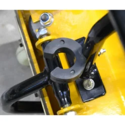 Primusdanmark Holder til hjul på pladevibrator - med 35 x 6 mm bolt