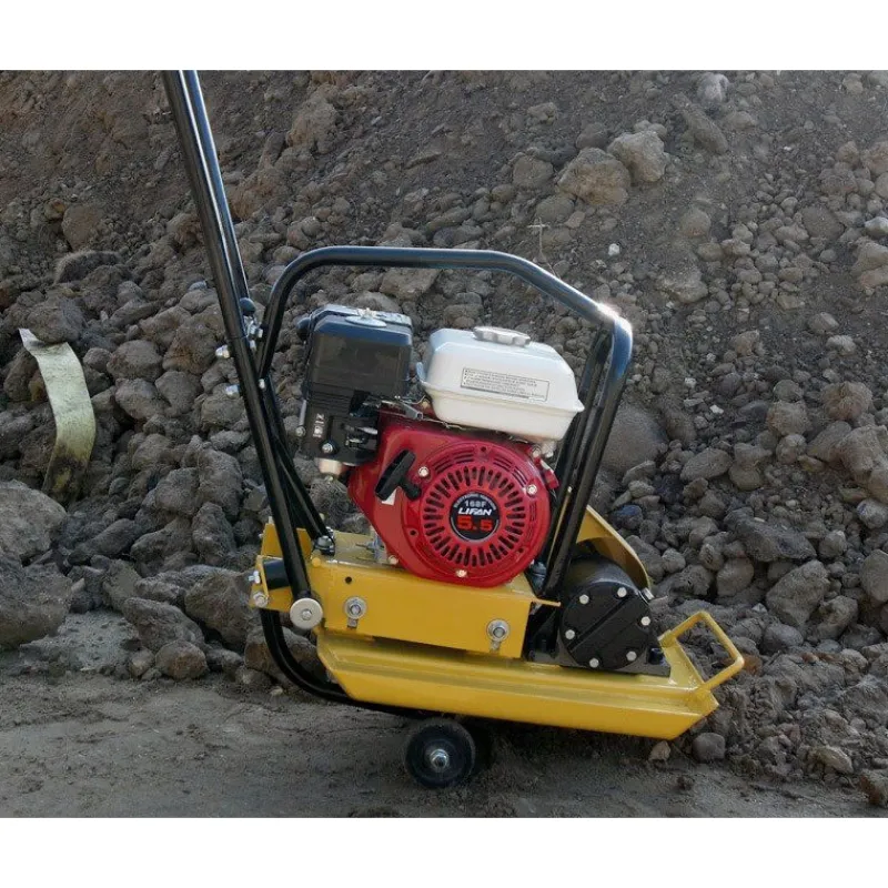 Outlet Primusdanmark Pladevibrator 62 kg m/Loncin motor, gummiplade og kørehjul